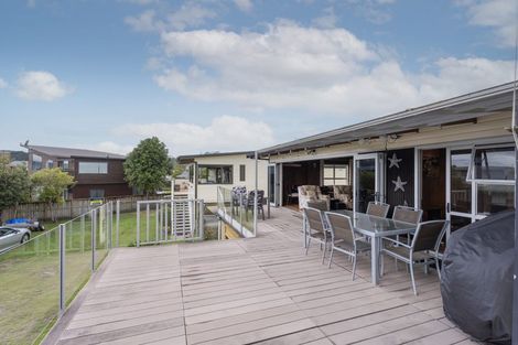 Photo of property in 8 Oyster Drive, Cooks Beach, Whitianga, 3591