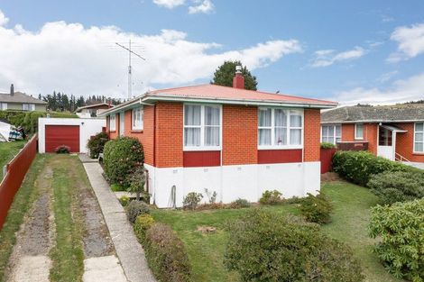 Photo of property in 321 Brockville Road, Brockville, Dunedin, 9011