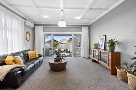 Photo of property in 12 Barriball Street, Fitzroy, New Plymouth, 4312