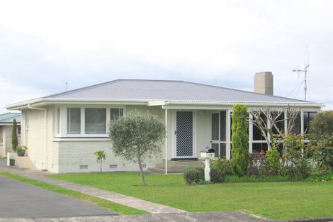 Photo of property in 12 Short Street, Otumoetai, Tauranga, 3110