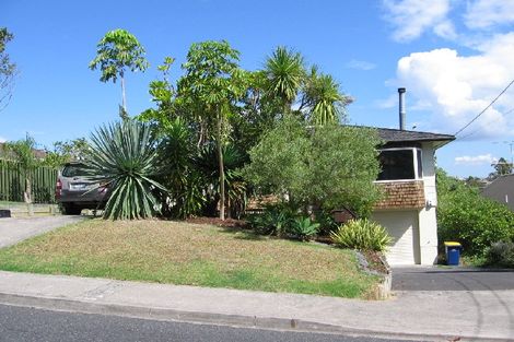 Photo of property in 29 Cliff Road, Torbay, Auckland, 0630