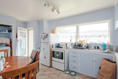 Photo of property in 2/114 Rutene Road, Kaiti, Gisborne, 4010