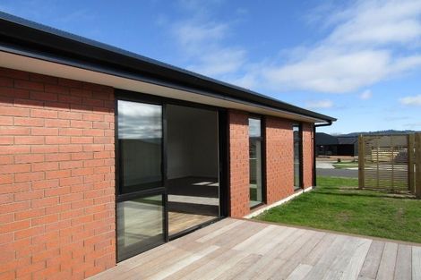 Photo of property in 13 Harakeke Drive, Wharewaka, Taupo, 3330