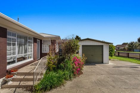 Photo of property in 21 Pohutu Street, Whakatane, 3120