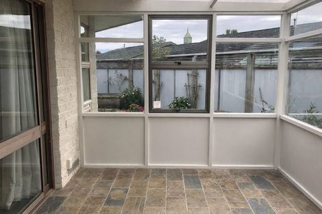 Photo of property in 1 Bambery Court, Palmerston North, 4414