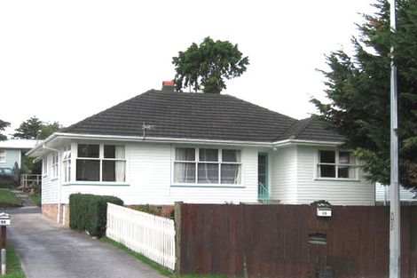 Photo of property in 1/98 Barrys Road, Glendene, Auckland, 0602