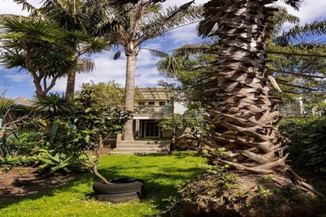 Photo of property in 106 Calliope Road, Stanley Point, Auckland, 0624