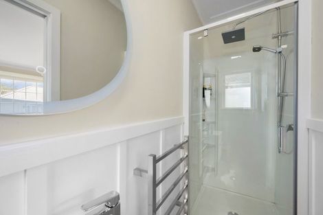 Photo of property in 340 Fergusson Drive, Heretaunga, Upper Hutt, 5018