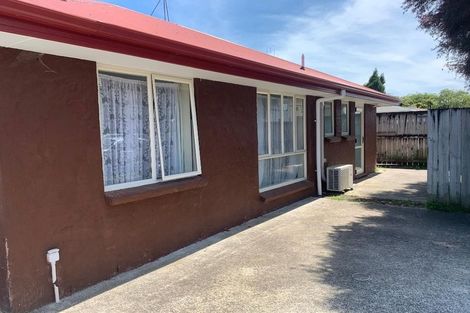 Photo of property in 2a Snead Place, Hamilton East, Hamilton, 3216