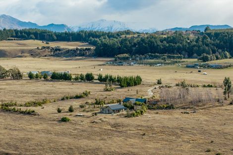 Photo of property in 66 Te Awa Road, Albert Town, Wanaka, 9382