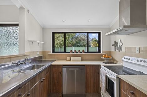 Photo of property in 35 Old South Road, Okato, 4335