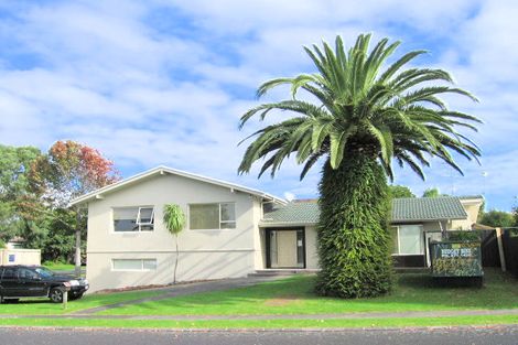 Photo of property in 6 Clyside Avenue, Half Moon Bay, Auckland, 2012