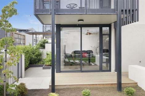 Photo of property in 1/50 Kilmore Street, Christchurch Central, Christchurch, 8013