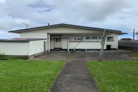 Photo of property in 300 Palmerston Street, Westport, 7825