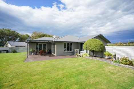 Photo of property in 50 Glenroy Park Drive, Waikiwi, Invercargill, 9810