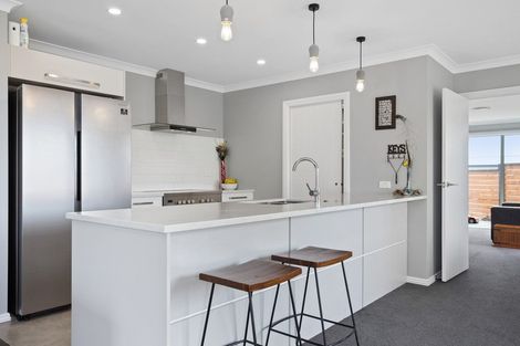 Photo of property in 35 Koura Drive, Rangiora, 7400