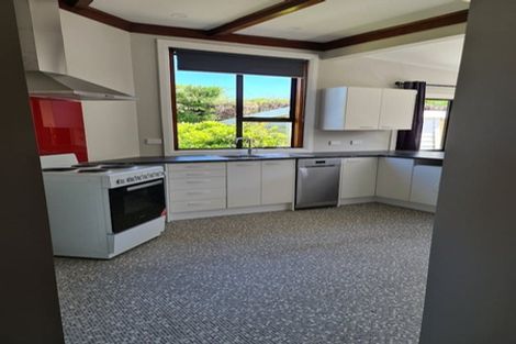 Photo of property in 90 Main Road, Fairfield, Dunedin, 9018