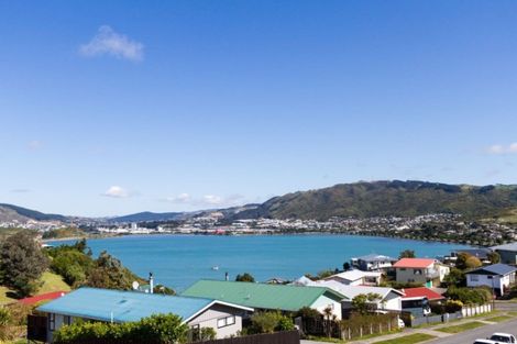 Photo of property in 9 Inlet View, Titahi Bay, Porirua, 5022