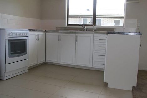 Photo of property in 116b Wellington Street, Pukekohe, 2120