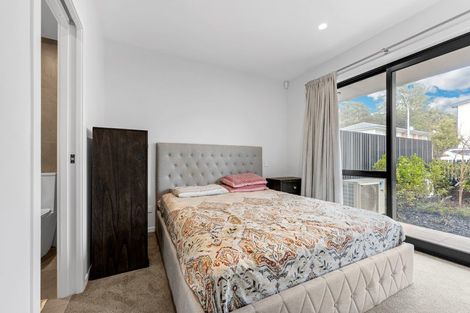 Photo of property in 5a Agincourt Street, Glenfield, Auckland, 0629