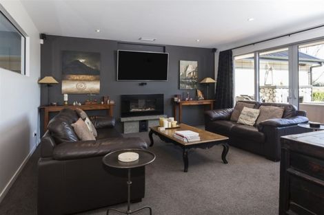 Photo of property in 14 Atkinsons Lane, Pegasus, 7612