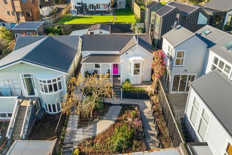 Photo of property in 97 Elizabeth Street, Mount Victoria, Wellington, 6011