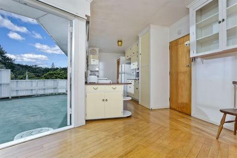 Photo of property in 225 Manuka Road, Bayview, Auckland, 0629