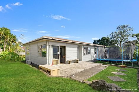 Photo of property in 2/15a Mcintyre Road, Mangere Bridge, Auckland, 2022