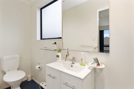 Photo of property in 11 Finchley Place, Hamilton East, Hamilton, 3216