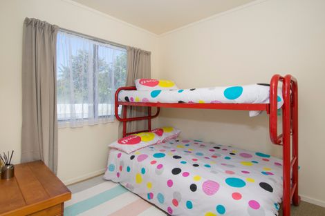 Photo of property in 4b Kimber Grove, Papamoa Beach, Papamoa, 3118