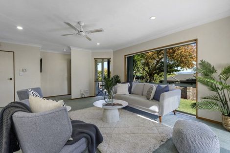 Photo of property in 30 Summerhaven Place, Ohauiti, Tauranga, 3112