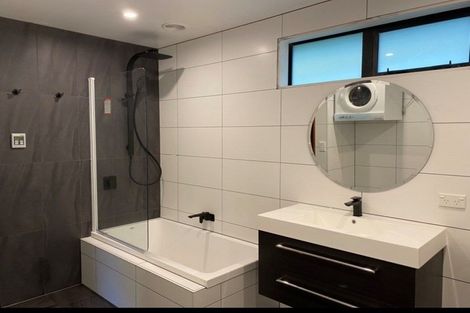 Photo of property in 63 Holloway Road, Aro Valley, Wellington, 6021