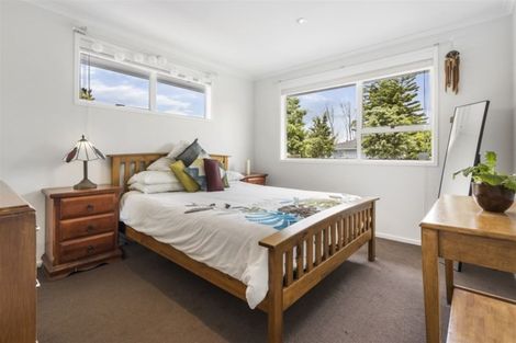 Photo of property in 22 Tabitha Crescent, Henderson, Auckland, 0612