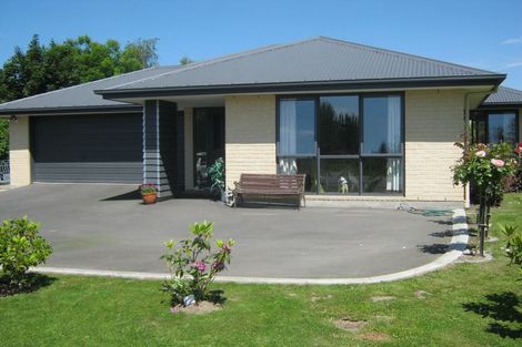 Photo of property in 266 Talbot Street, Geraldine, 7930