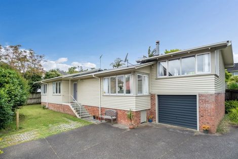 Photo of property in 2/29 Merriefield Avenue, Forrest Hill, Auckland, 0620