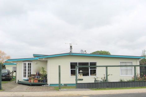 Photo of property in 2 School Road, Whitianga, 3510