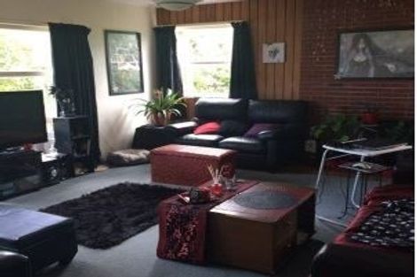 Photo of property in 95 College Road, Northcote, Auckland, 0627