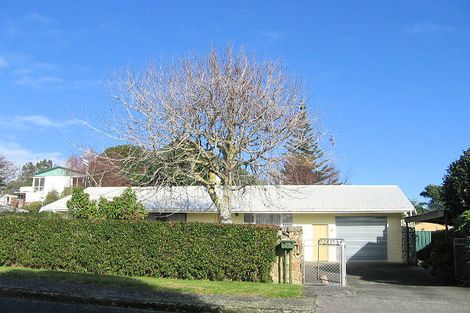 Photo of property in 1 Marere Avenue, Paraparaumu, 5032