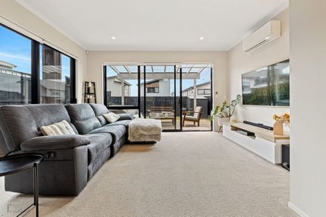 Photo of property in 13 Oioi Road, Hobsonville, Auckland, 0616