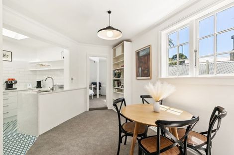Photo of property in 210 Sydney Street West, Thorndon, Wellington, 6011