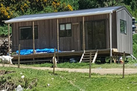 Photo of property in 260 Southernthread Road, Brooklyn, Wellington, 6021