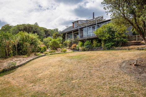 Photo of property in 36 Bayview Crescent, Duvauchelle, 7581