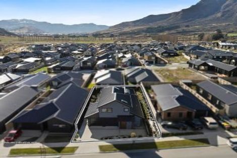 Photo of property in 96 Jack Hanley Drive, Jacks Point, Queenstown, 9371