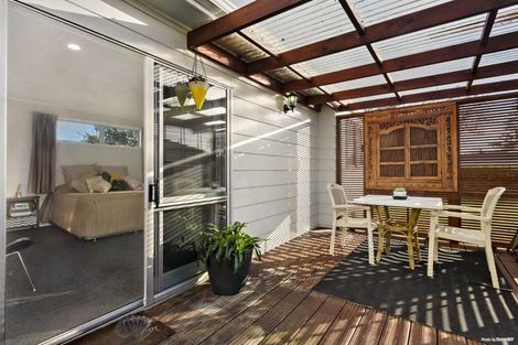 Photo of property in 114 Racecourse Road, Waiuku, 2123