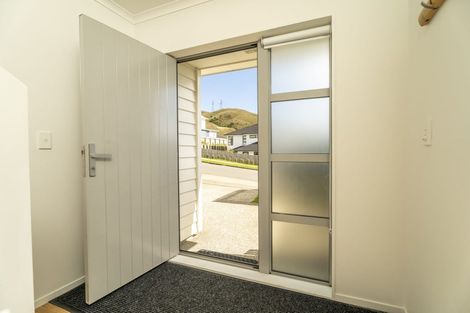 Photo of property in 120 Amesbury Drive, Churton Park, Wellington, 6037