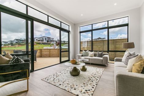 Photo of property in 38 Longshore Drive, Long Bay, Auckland, 0630