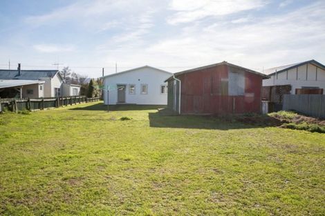 Photo of property in 50 Burns Street, Dannevirke, 4930