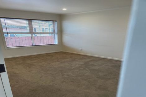 Photo of property in 32 Hine Street, New Plymouth, 4310