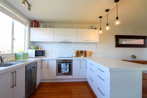 Photo of property in 2 Paignton Street, West End, Timaru, 7910