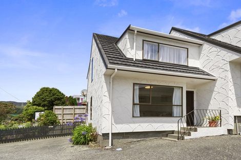 Photo of property in 1/29 Main Road, Tawa, Wellington, 5028